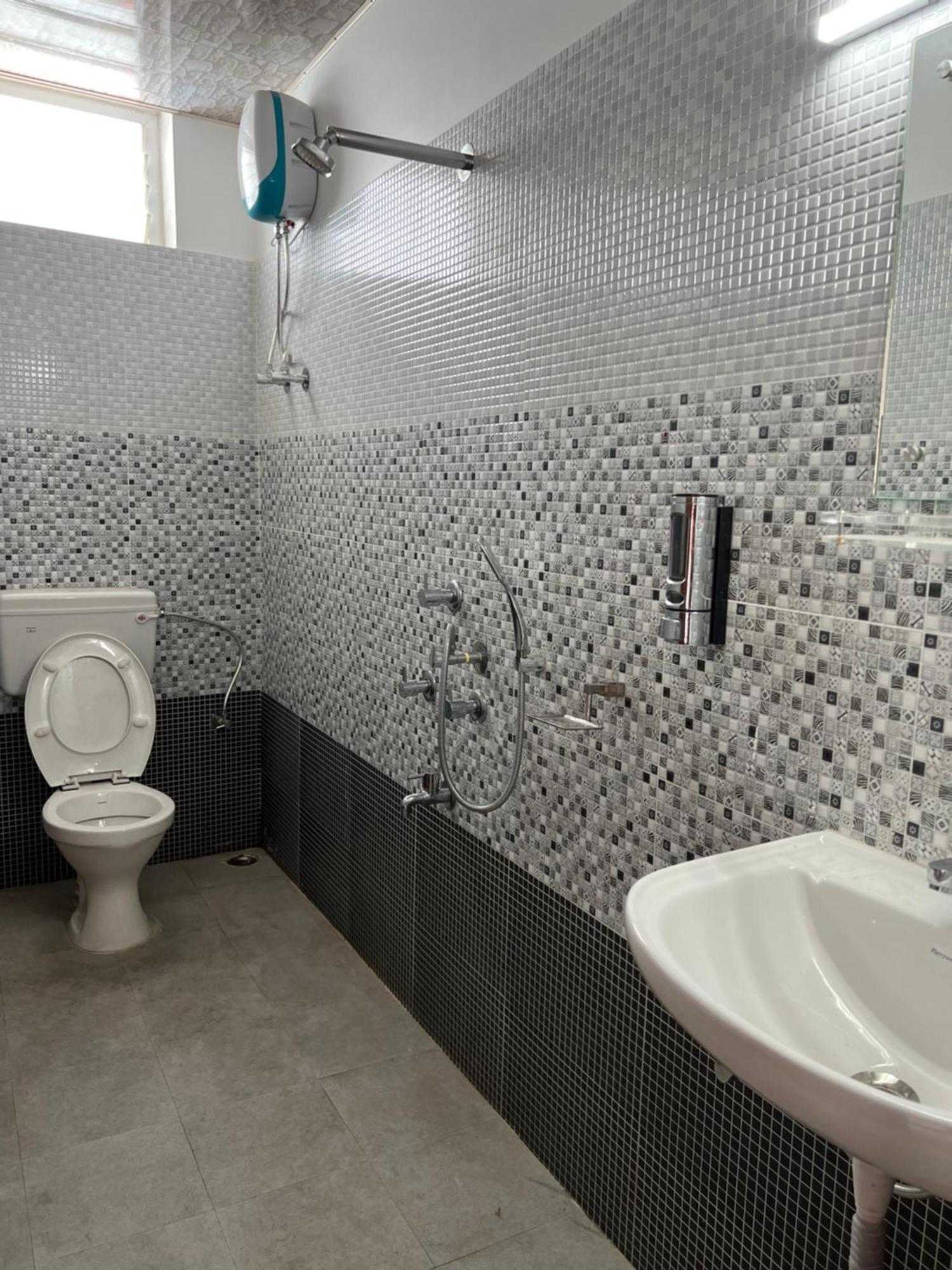 J.J Bed And Breakfast Port Blair Exterior photo